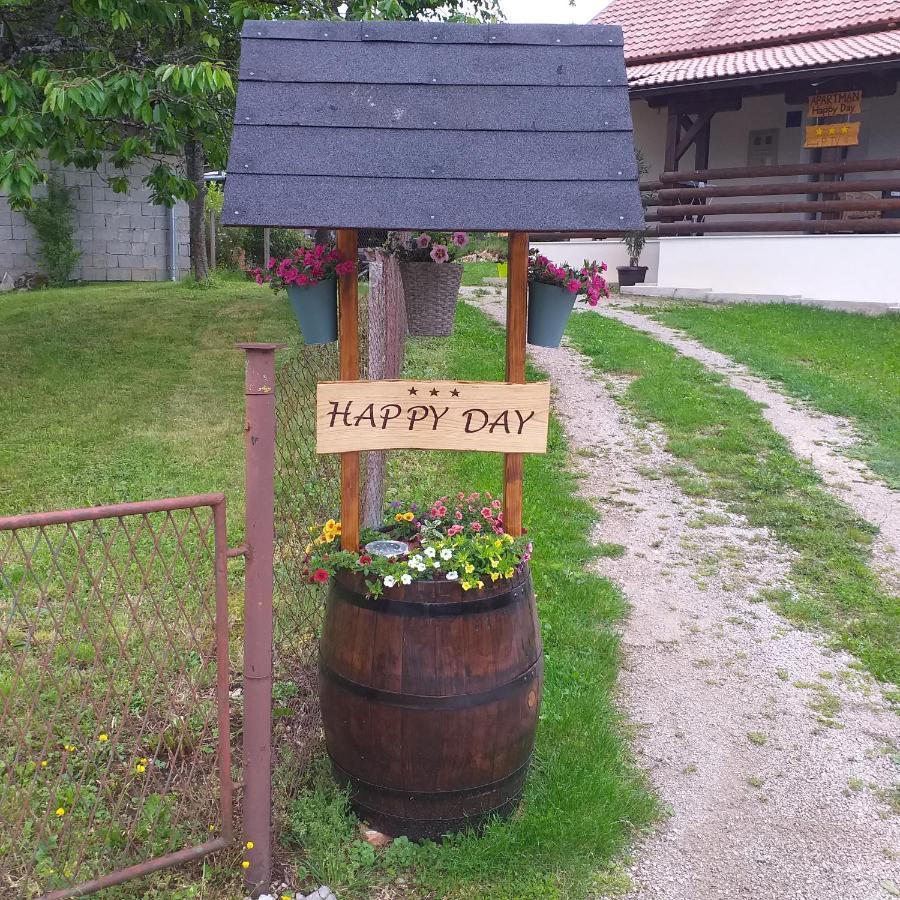 Guest House Happy Day Слуни Екстериор снимка