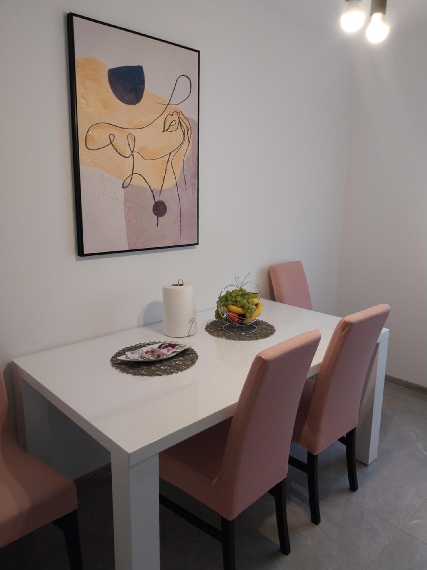 Guest House Happy Day Слуни Екстериор снимка