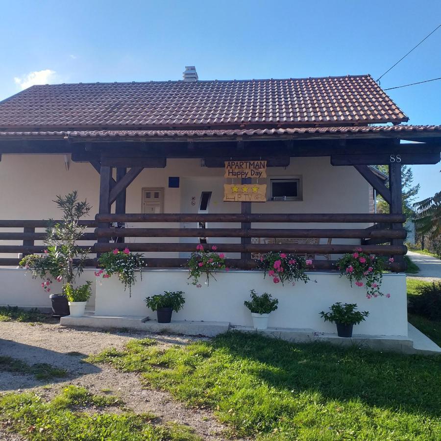 Guest House Happy Day Слуни Екстериор снимка